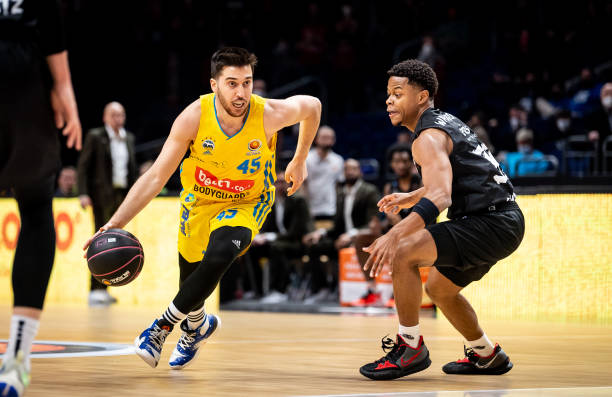 荣获年度最 荣获年度最